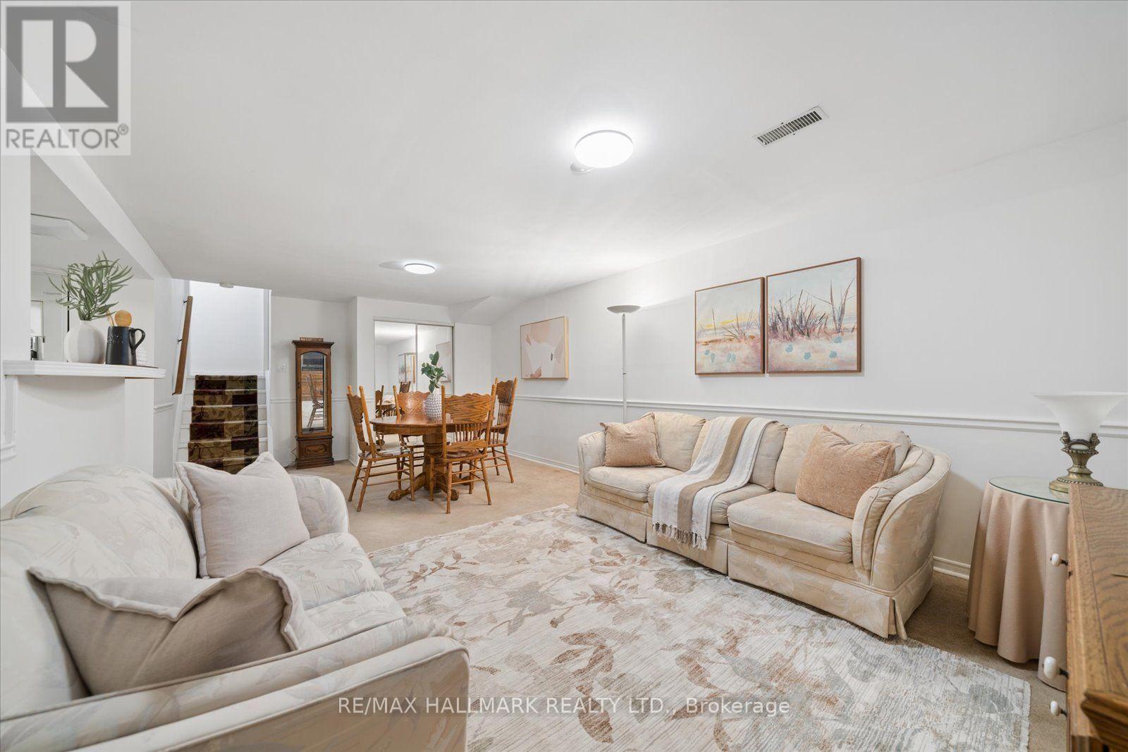 2 Valleycrest Avenue, Markham, Ontario  L3P 1H7 - Photo 40 - N12930502