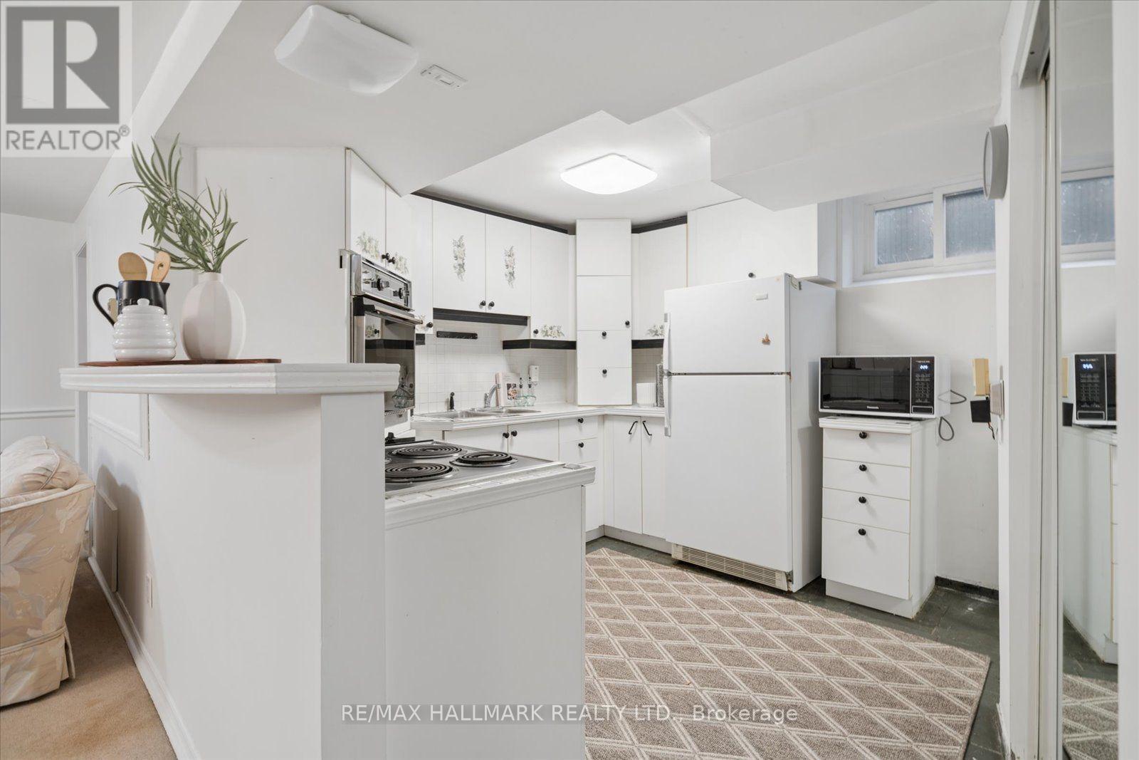 2 Valleycrest Avenue, Markham, Ontario  L3P 1H7 - Photo 41 - N12930502