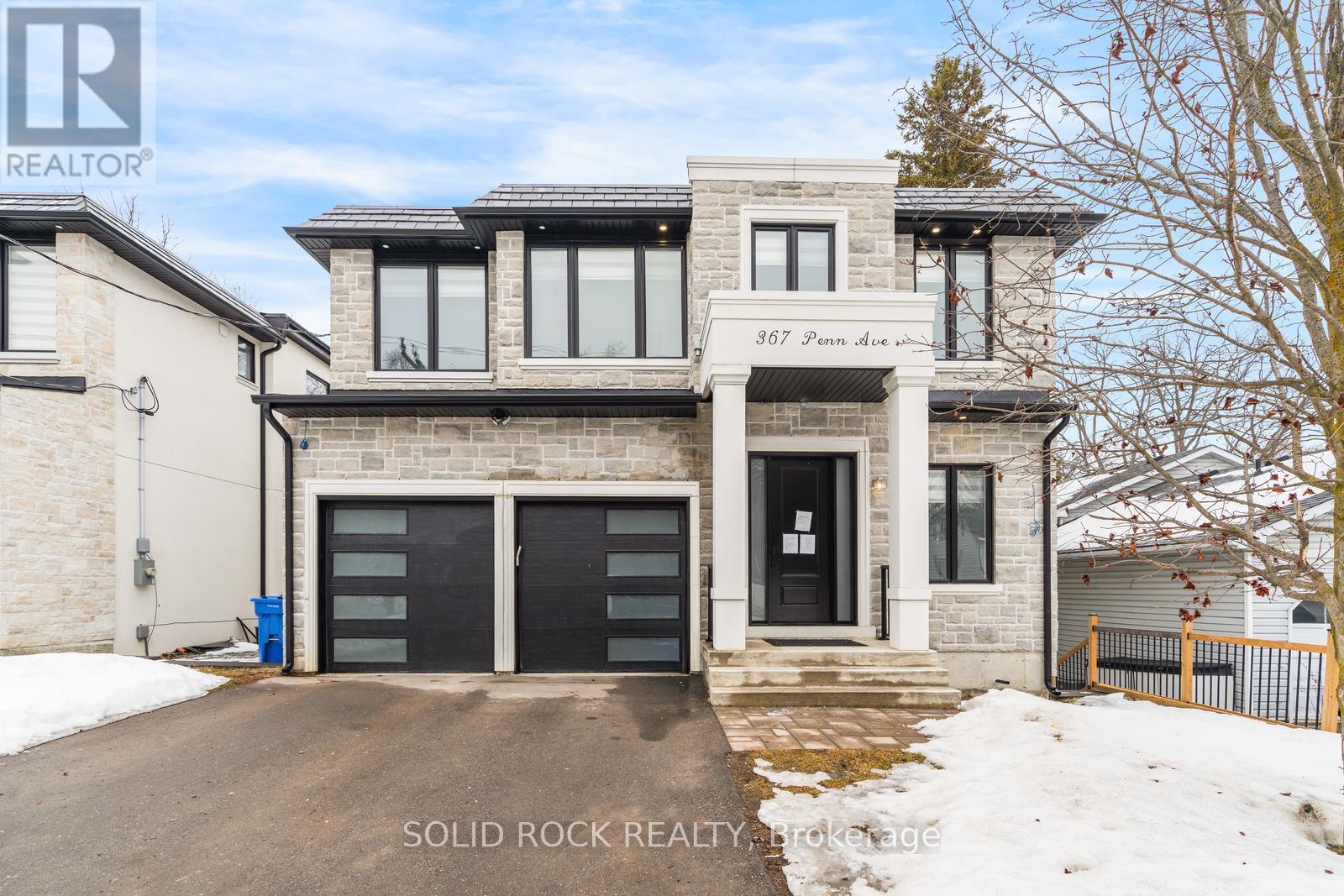 367 PENN AVENUE, Newmarket, Ontario