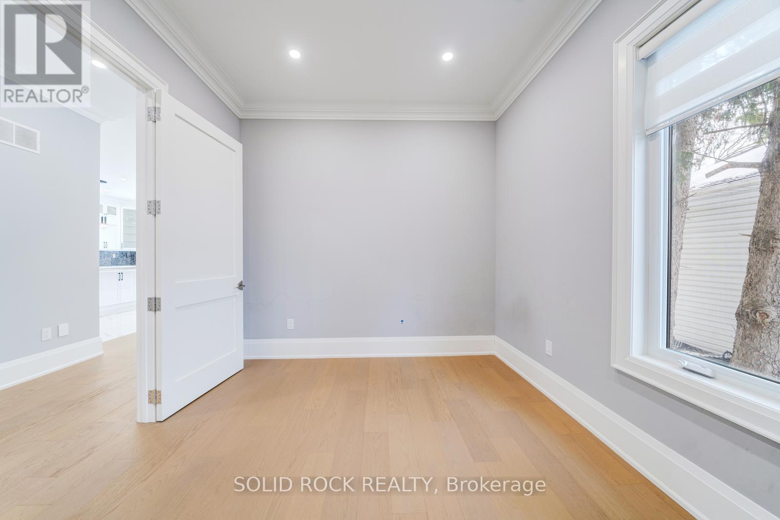 367 Penn Avenue, Newmarket, Ontario  L3Y 2S7 - Photo 18 - N12930552