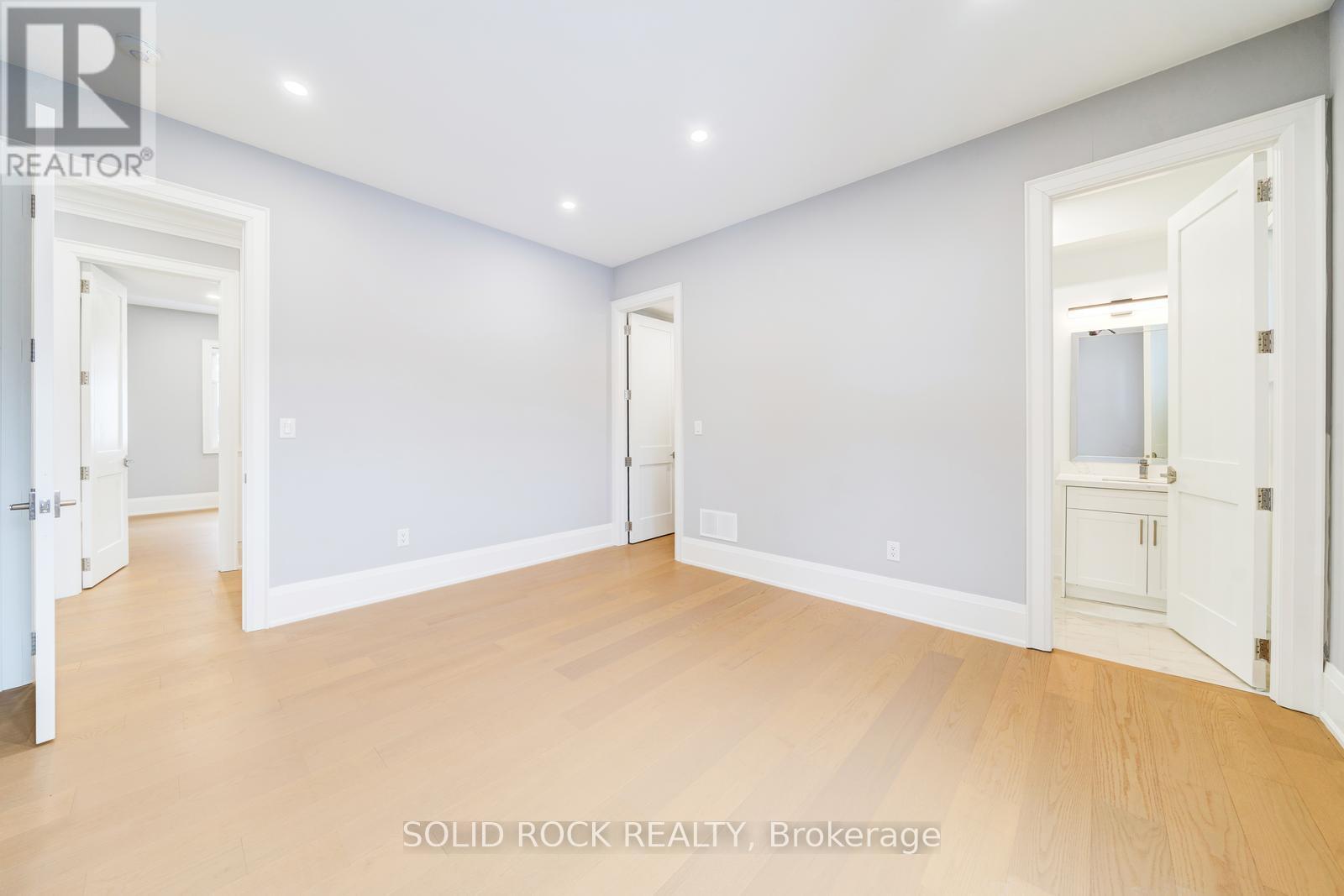 367 Penn Avenue, Newmarket, Ontario  L3Y 2S7 - Photo 27 - N12930552