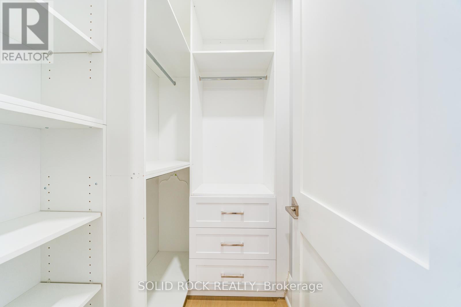 367 Penn Avenue, Newmarket, Ontario  L3Y 2S7 - Photo 34 - N12930552