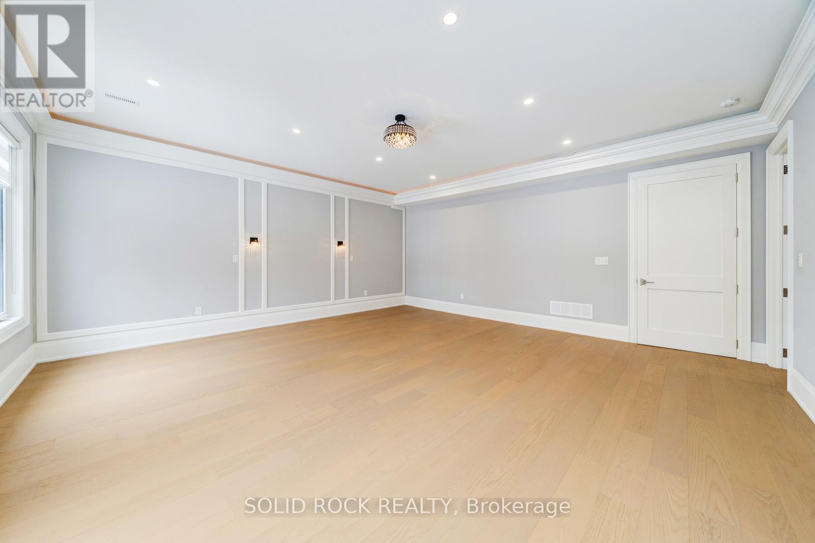 367 Penn Avenue, Newmarket, Ontario  L3Y 2S7 - Photo 36 - N12930552