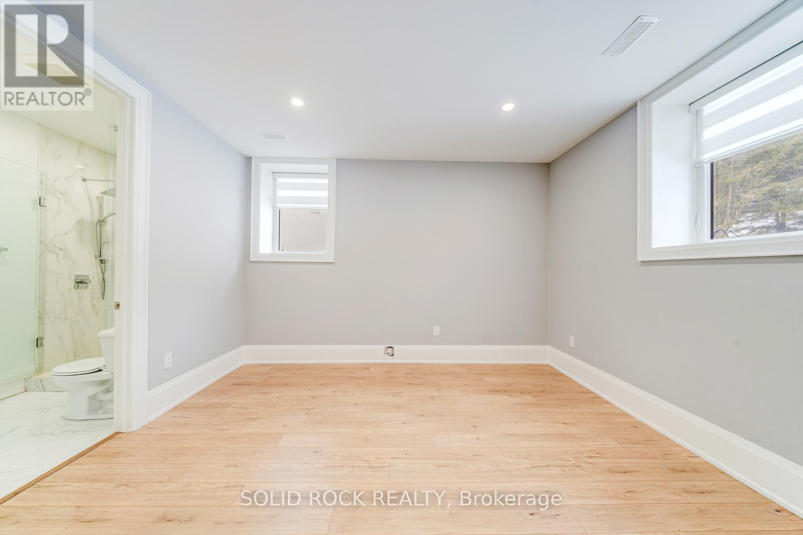 367 Penn Avenue, Newmarket, Ontario  L3Y 2S7 - Photo 44 - N12930552