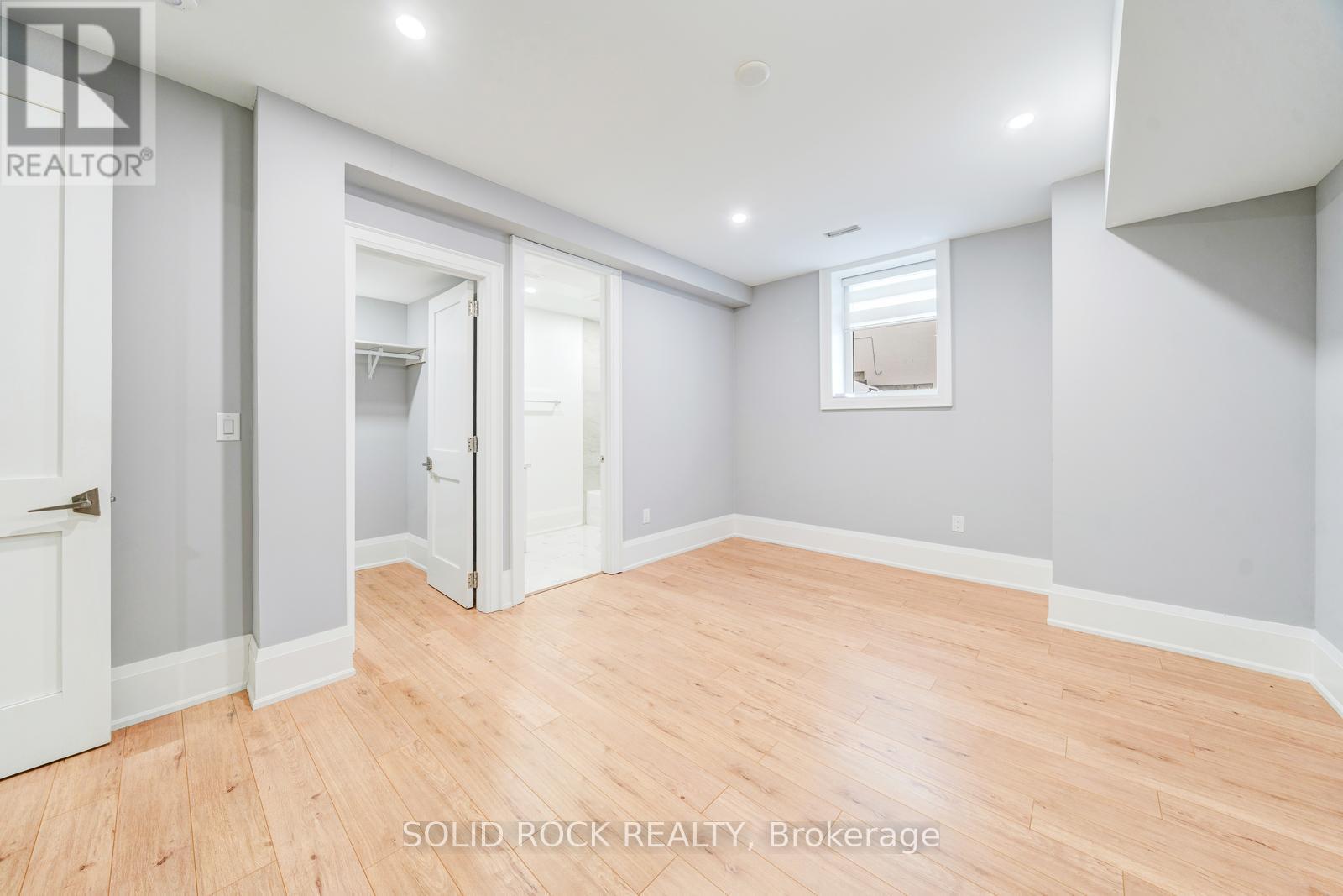 367 Penn Avenue, Newmarket, Ontario  L3Y 2S7 - Photo 47 - N12930552