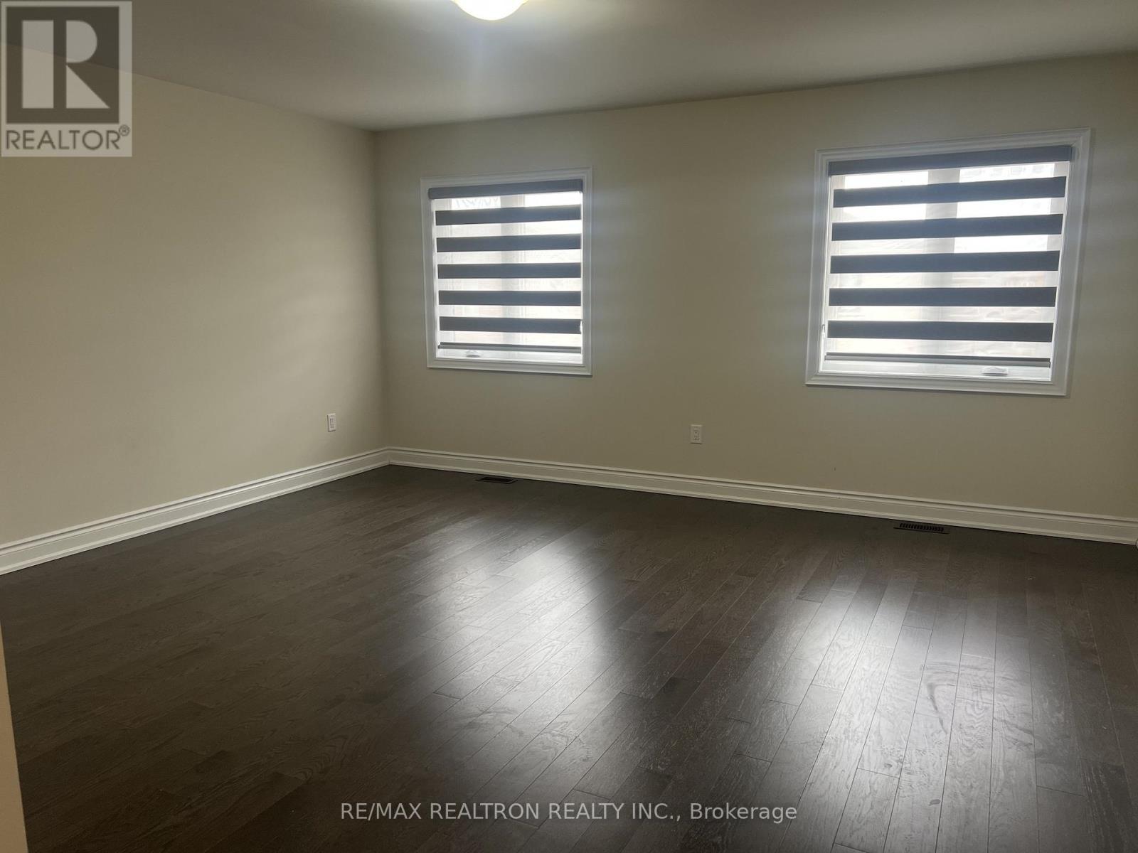 26 Mac Campbell Way, Bradford West Gwillimbury, Ontario  L3Z 4M7 - Photo 15 - N12930588