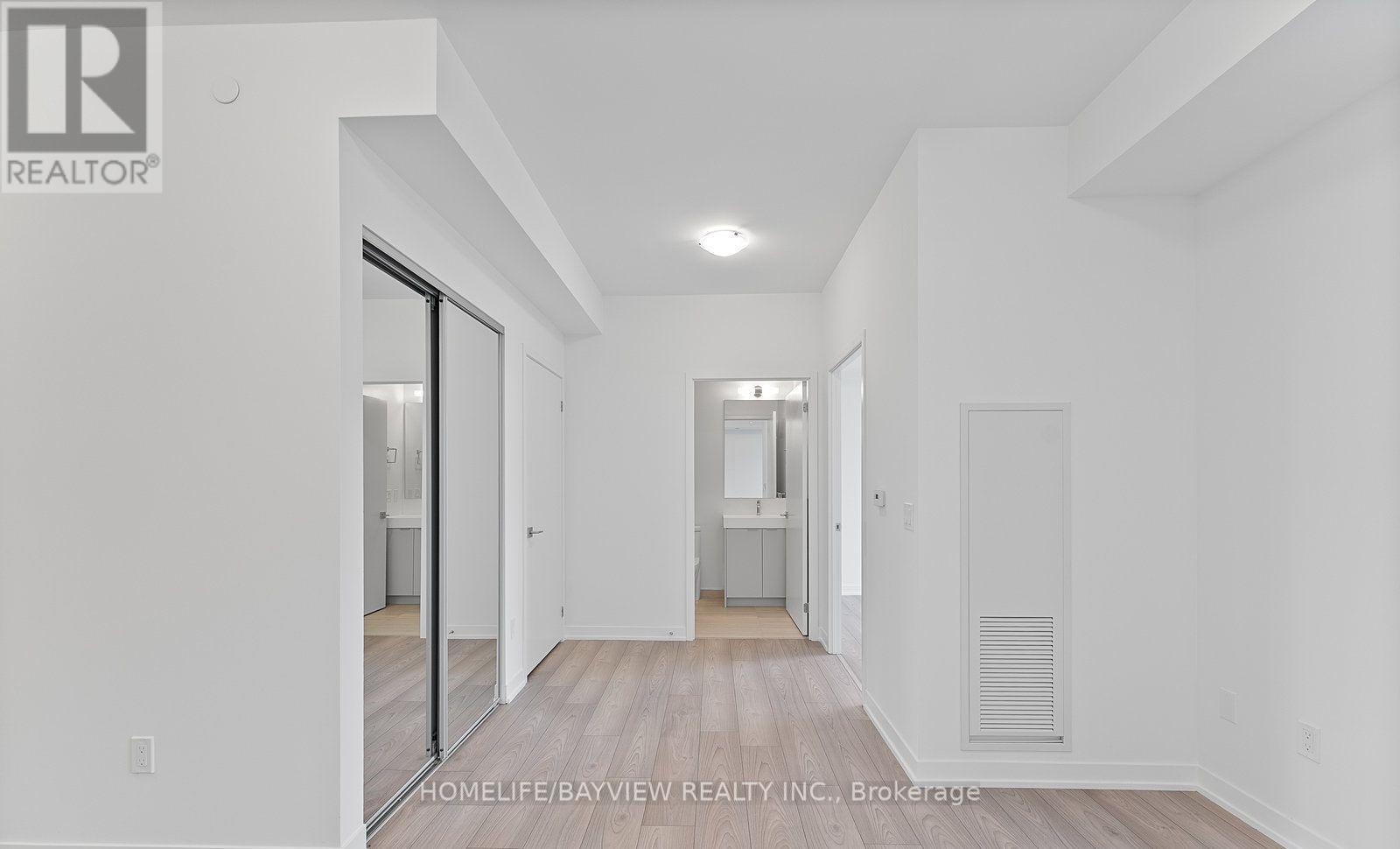 2019 - 10 Abeja Street, Vaughan, Ontario  L4K 0R4 - Photo 13 - N12930590