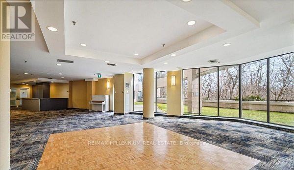 2005 - 3 Hickory Tree Road, Toronto, Ontario  M9N 3W5 - Photo 21 - W12768236