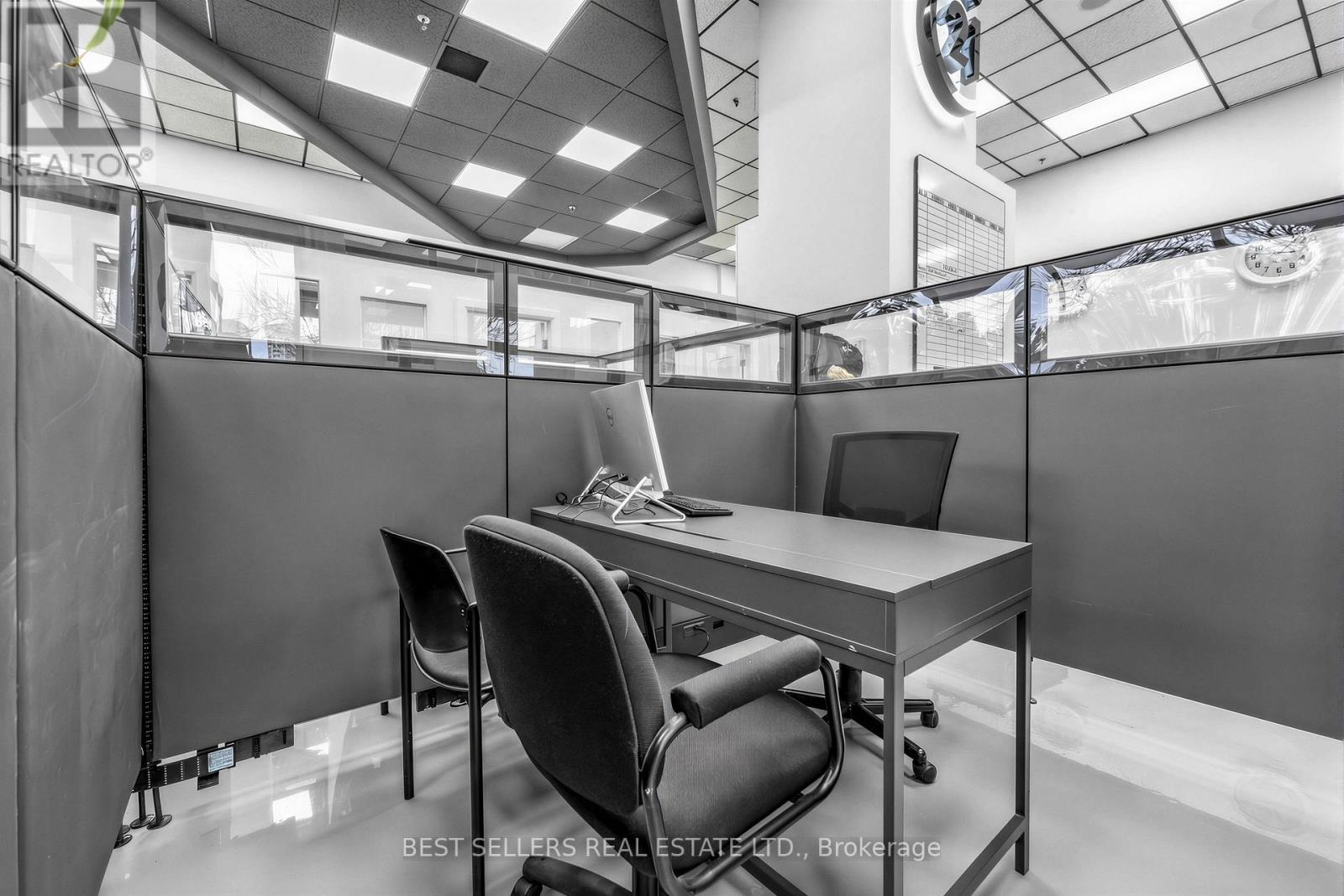 150 - 4 Robert Speck Parkway, Mississauga, Ontario  L4Z 1S1 - Photo 25 - W12930534