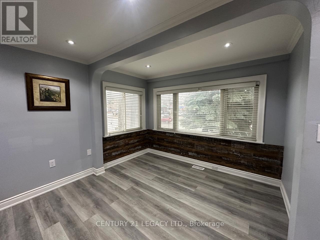 Unit B - 398 Albion Road, Toronto, Ontario  M9W 3P5 - Photo 2 - W12930558