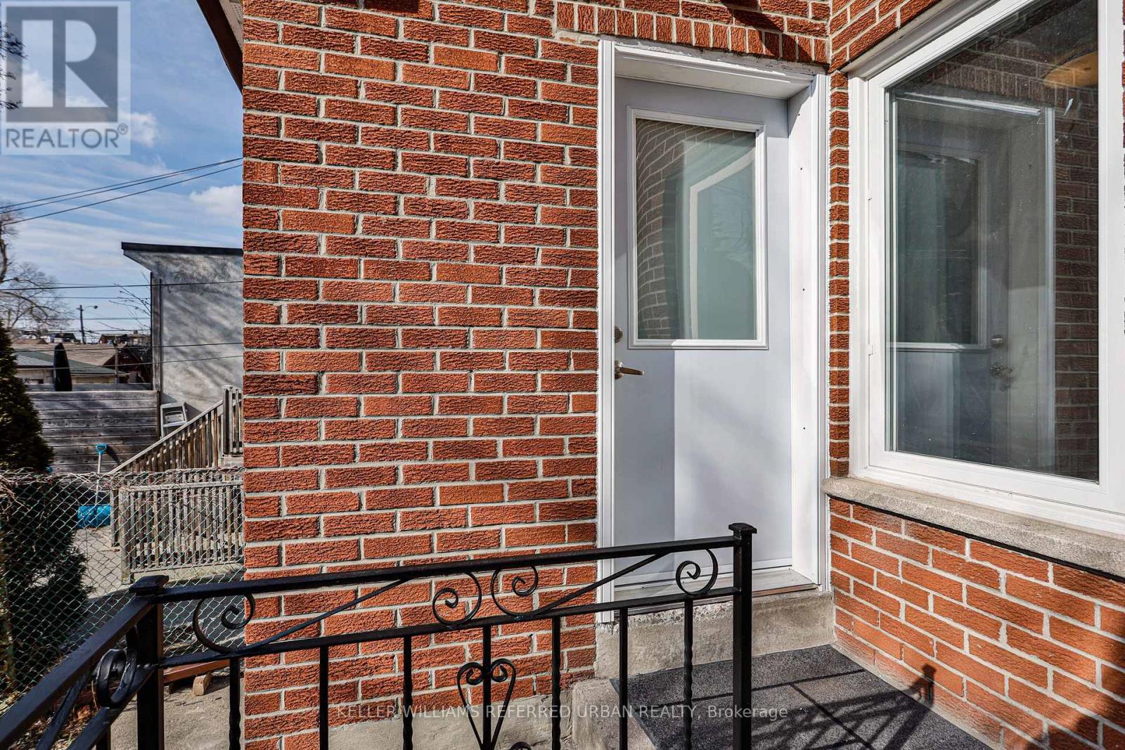 Main - 786 Gladstone Avenue, Toronto, Ontario  M6H 3J6 - Photo 16 - W12930574