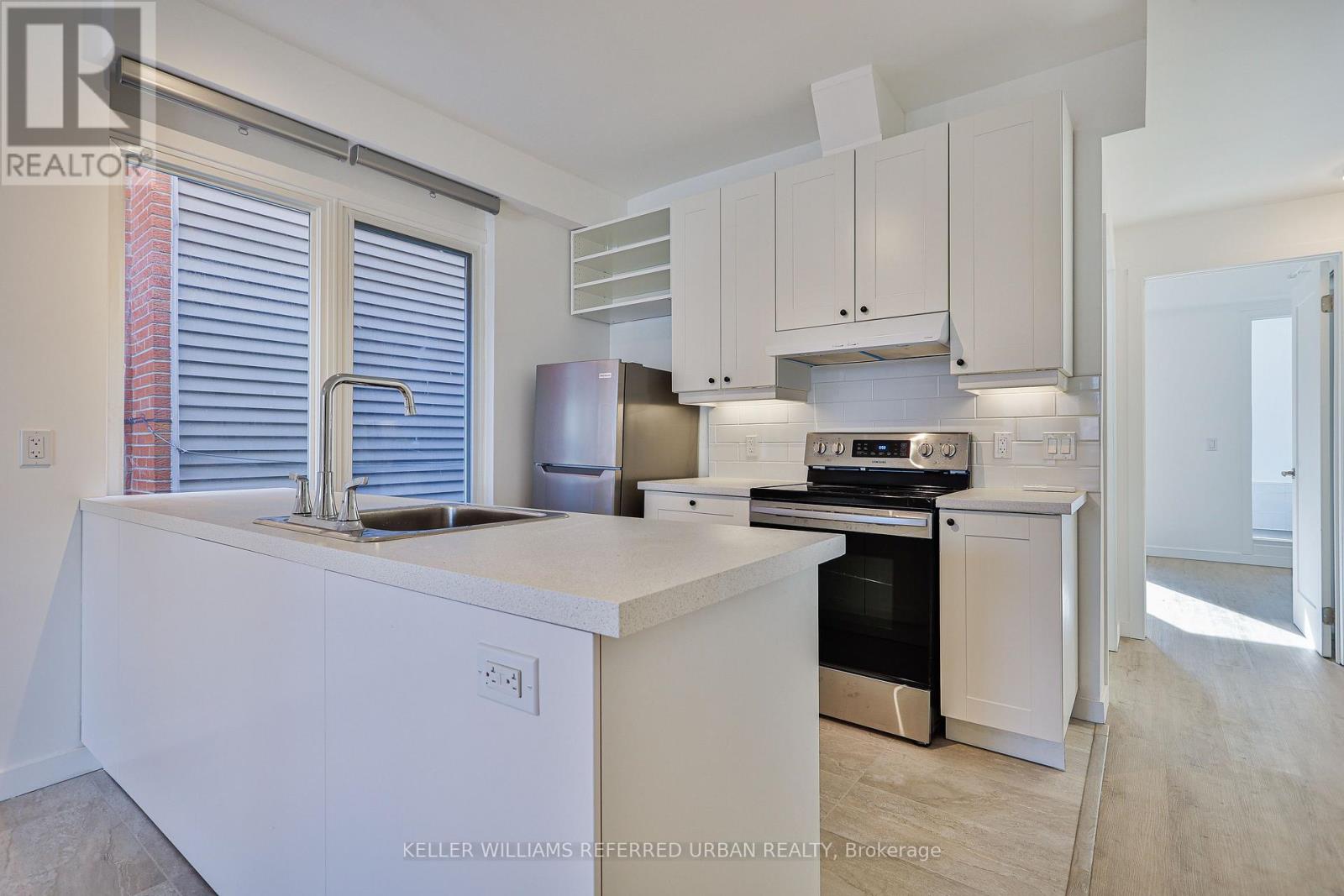 Main - 786 Gladstone Avenue, Toronto, Ontario  M6H 3J6 - Photo 9 - W12930574