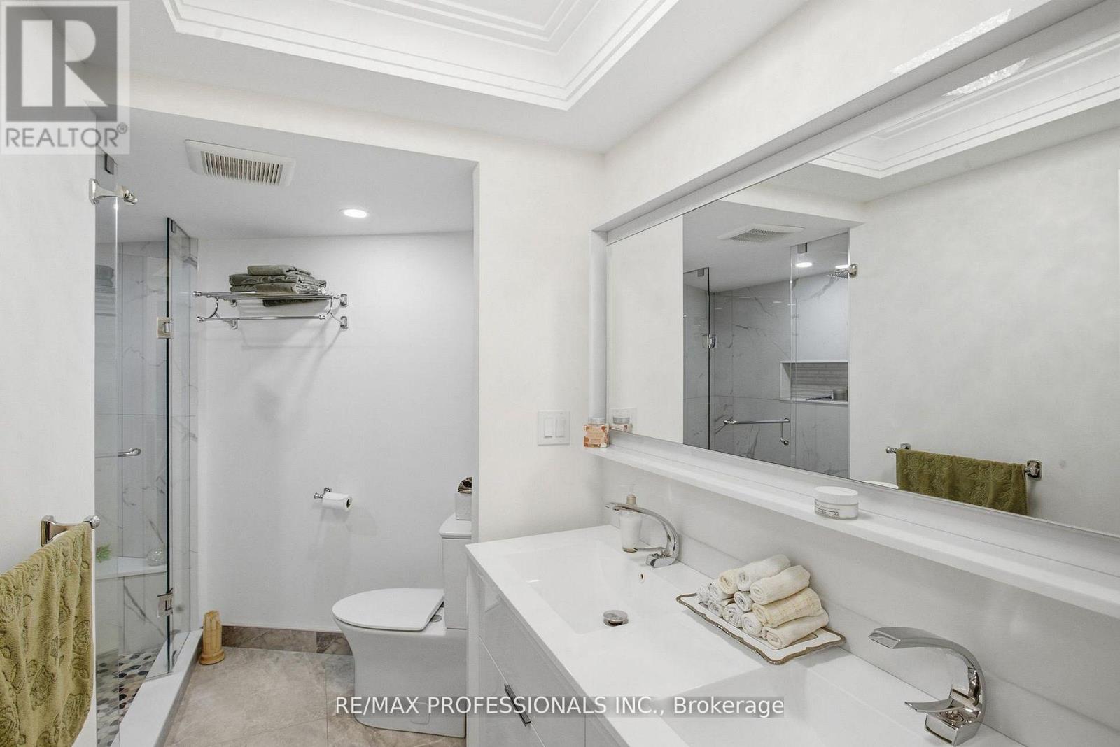 1410 - 2000 Islington Avenue, Toronto, Ontario  M9P 3S7 - Photo 23 - W12930612