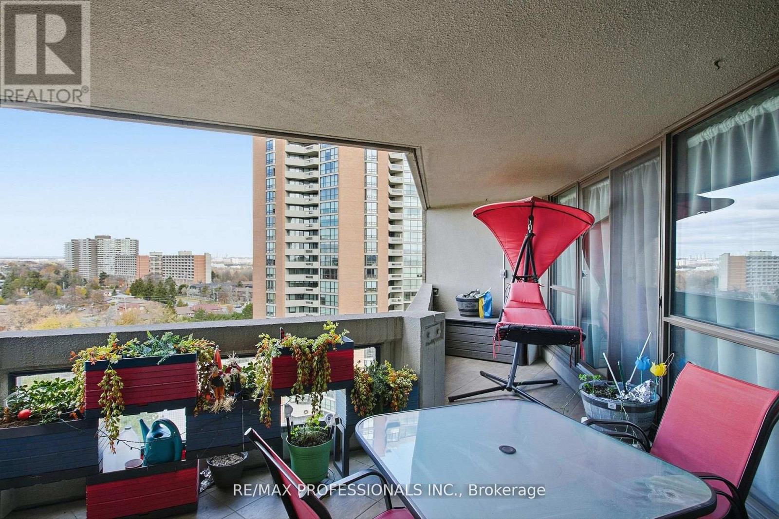 1410 - 2000 Islington Avenue, Toronto, Ontario  M9P 3S7 - Photo 25 - W12930612