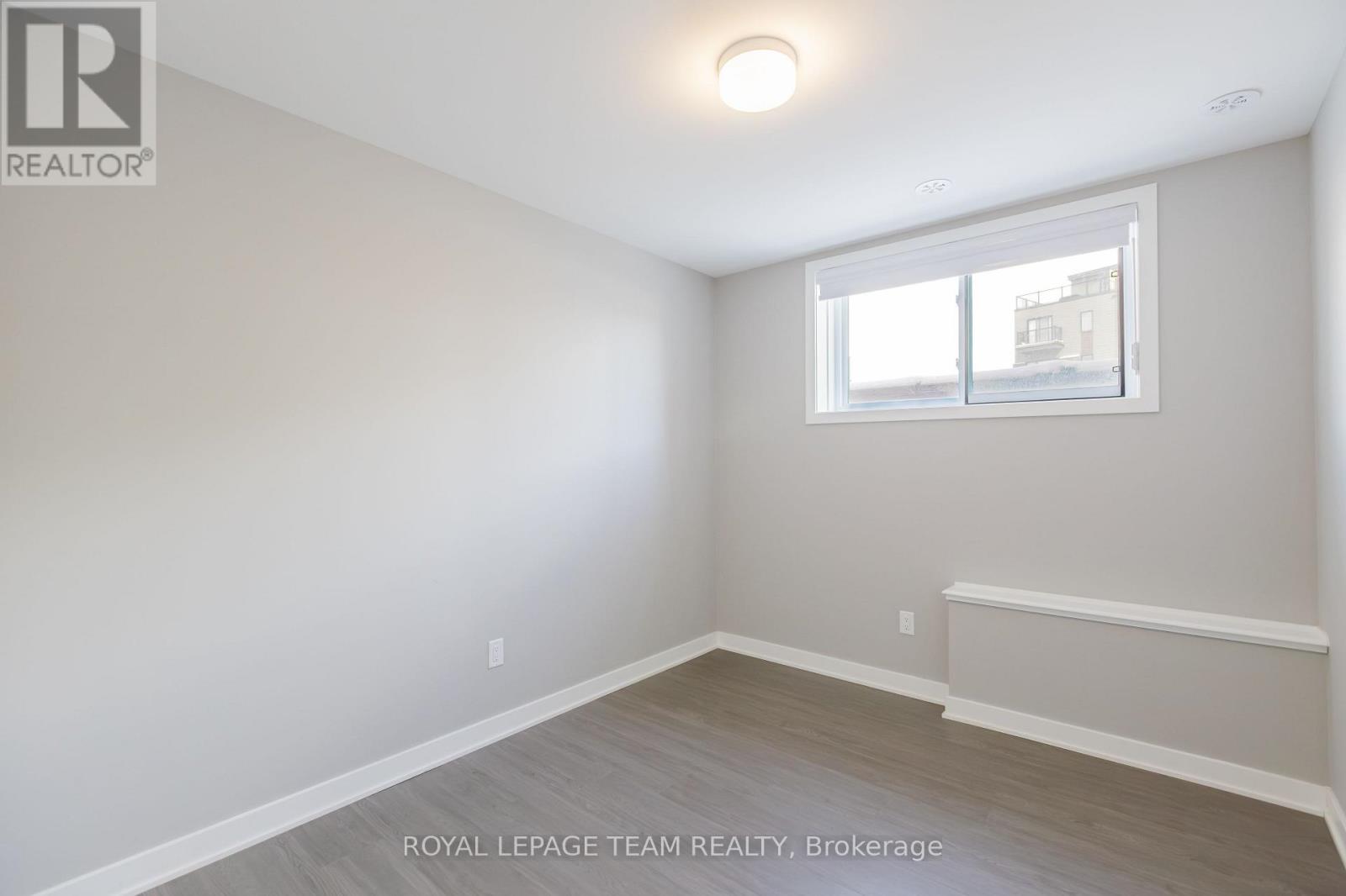 622 Mishi Private, Ottawa, Ontario  K1K 5C5 - Photo 13 - X12743836