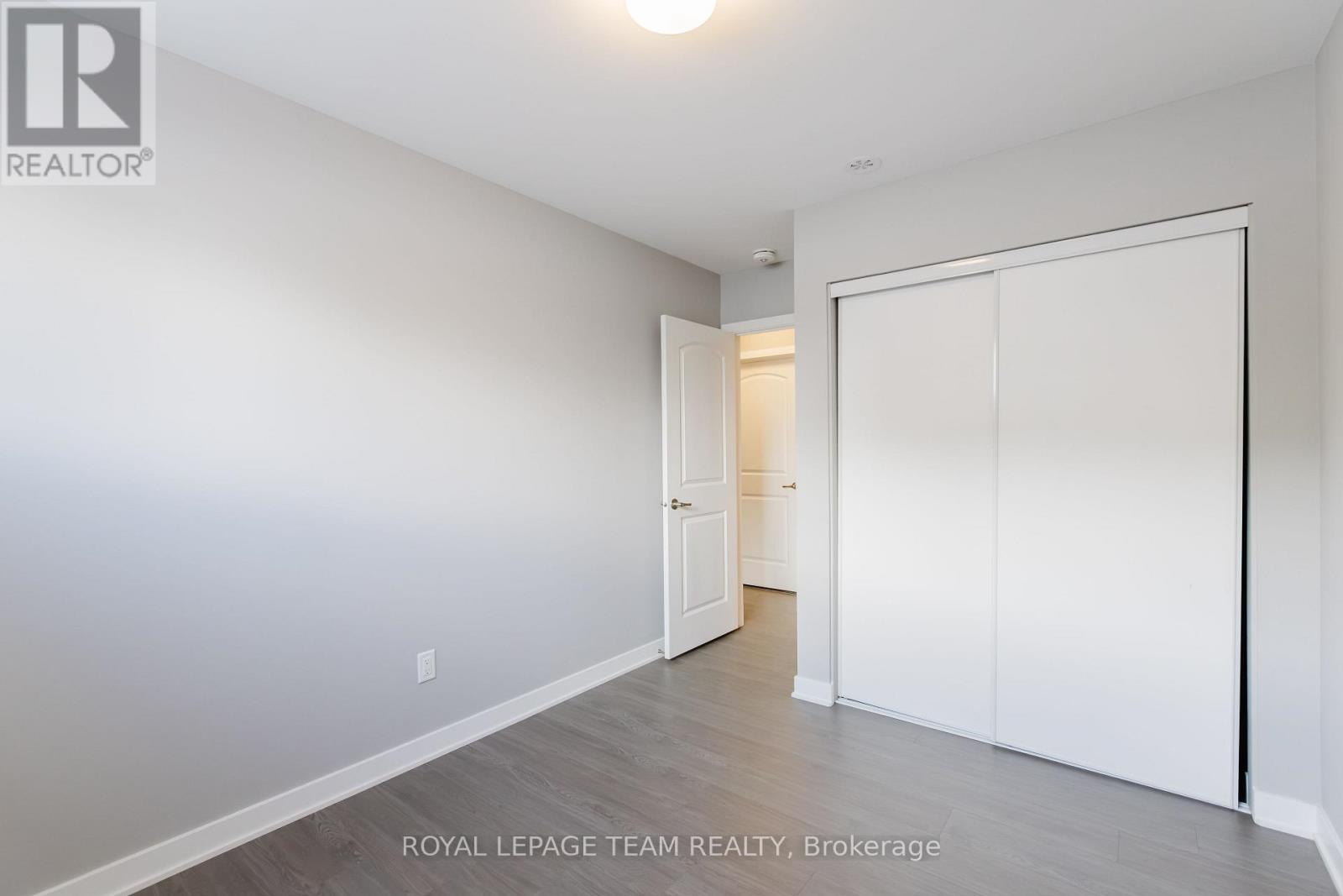 622 Mishi Private, Ottawa, Ontario  K1K 5C5 - Photo 14 - X12743836