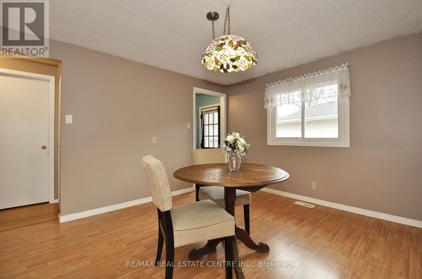 213 Park Avenue, Cambridge, Ontario  N1S 2S5 - Photo 13 - X12930546