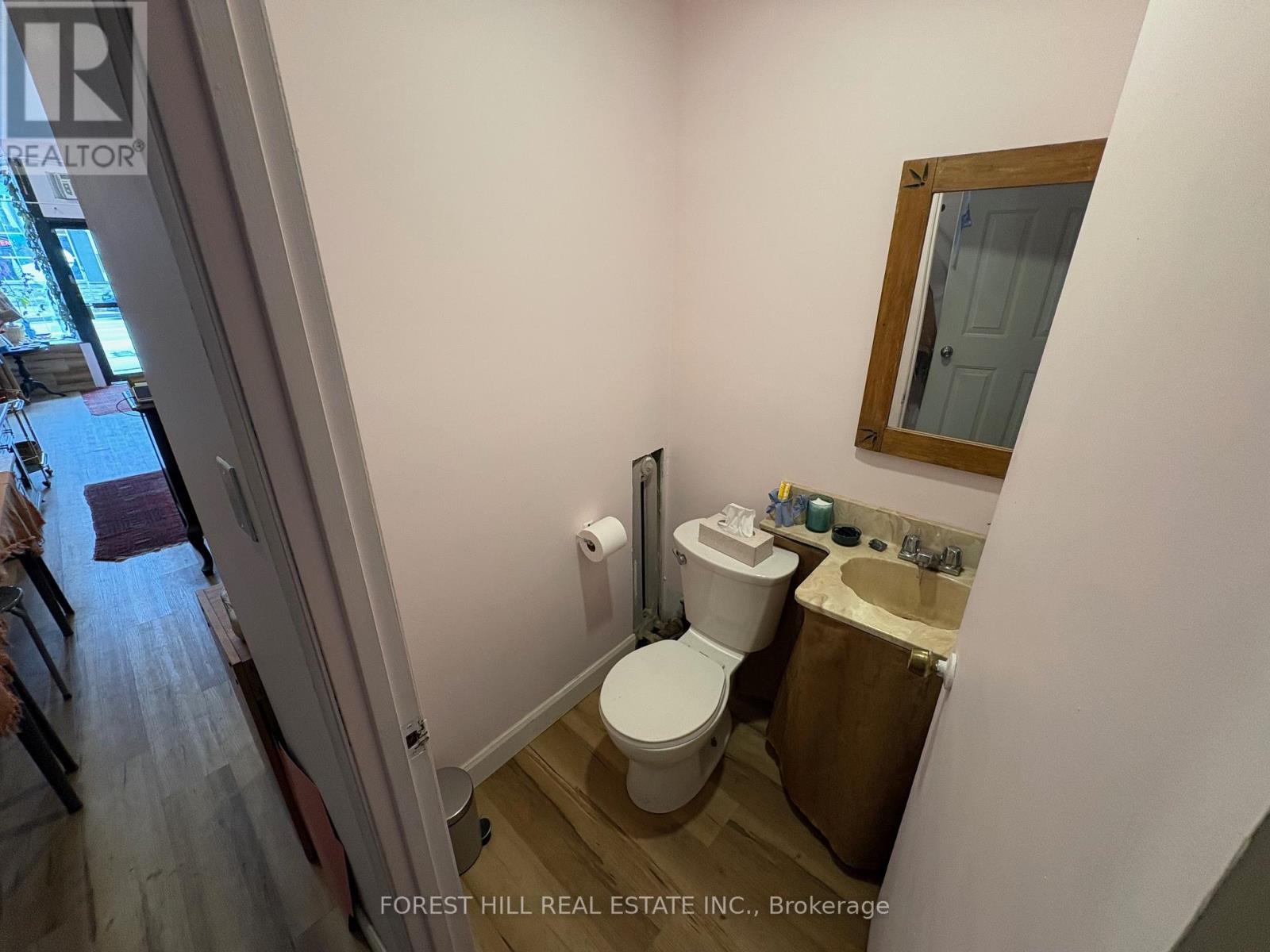 B - 193 Ottawa Street N, Hamilton, Ontario  L8H 3Z4 - Photo 6 - X12930578