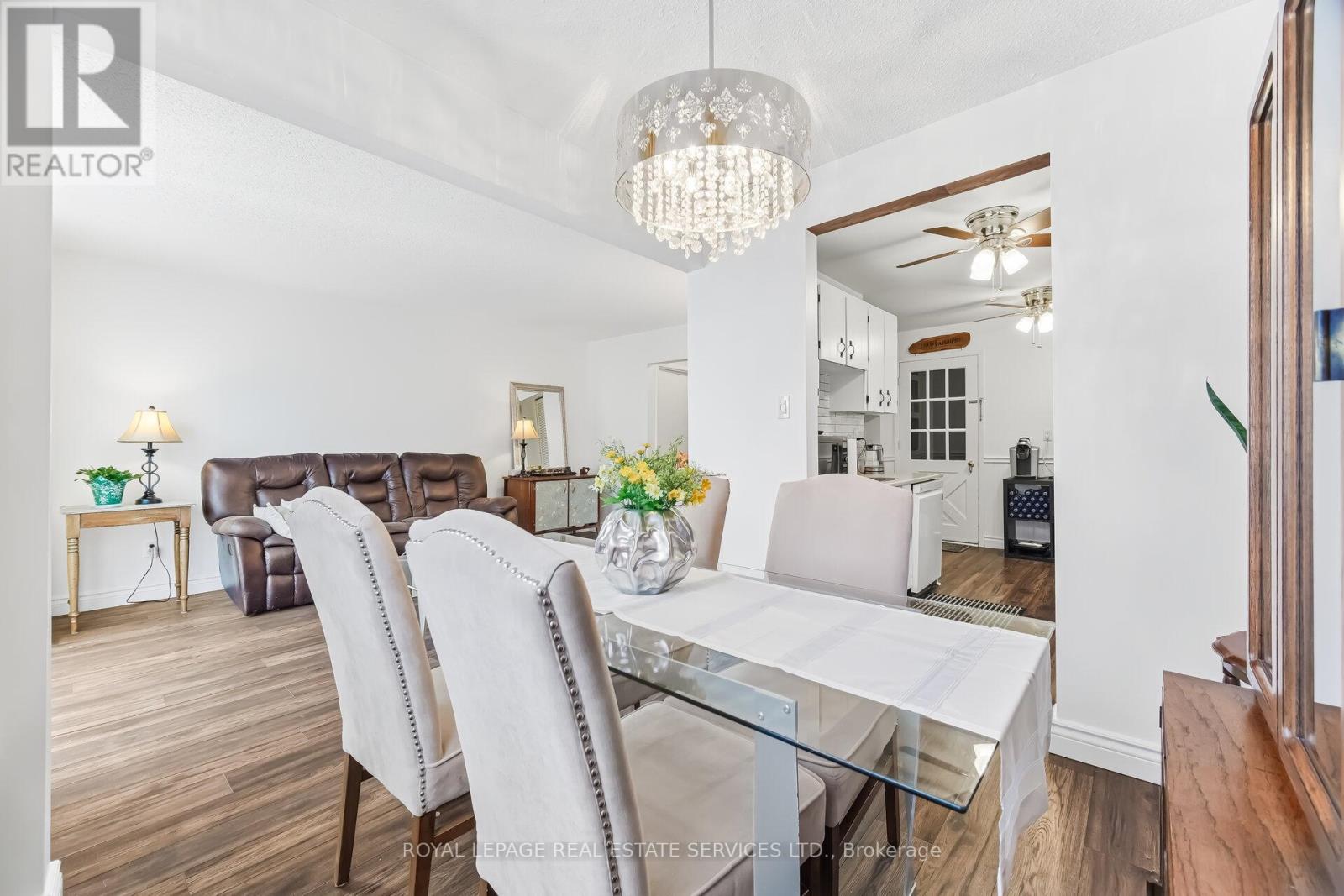 36 End-Unit - 300 Rexford Drive, Hamilton, Ontario  L8W 1P5 - Photo 14 - X12930596