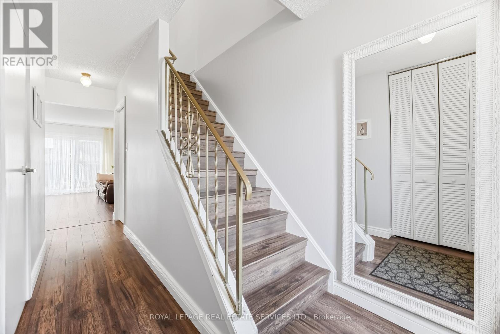 36 End-Unit - 300 Rexford Drive, Hamilton, Ontario  L8W 1P5 - Photo 22 - X12930596