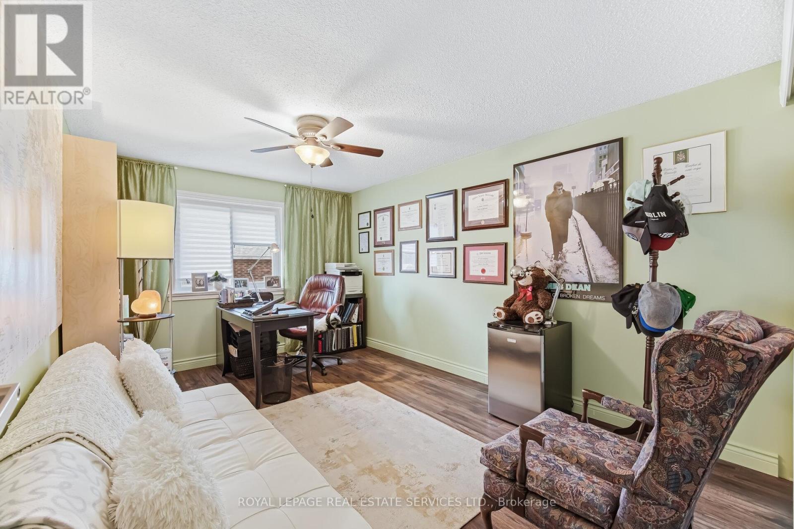 36 End-Unit - 300 Rexford Drive, Hamilton, Ontario  L8W 1P5 - Photo 30 - X12930596