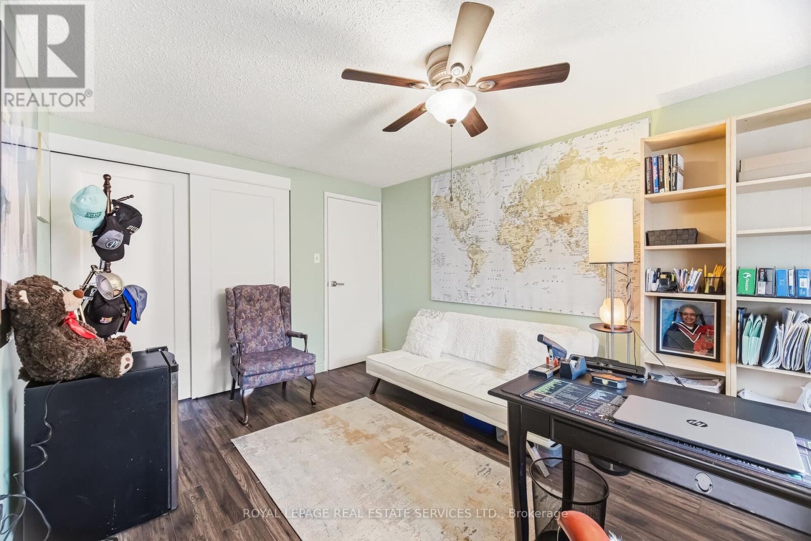 36 End-Unit - 300 Rexford Drive, Hamilton, Ontario  L8W 1P5 - Photo 31 - X12930596