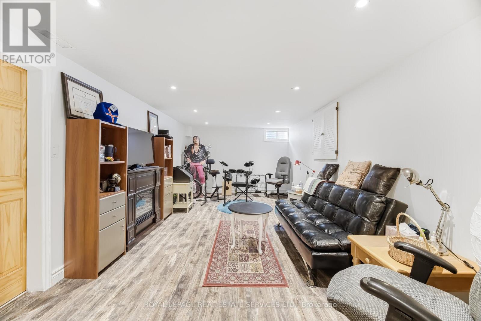 36 End-Unit - 300 Rexford Drive, Hamilton, Ontario  L8W 1P5 - Photo 35 - X12930596