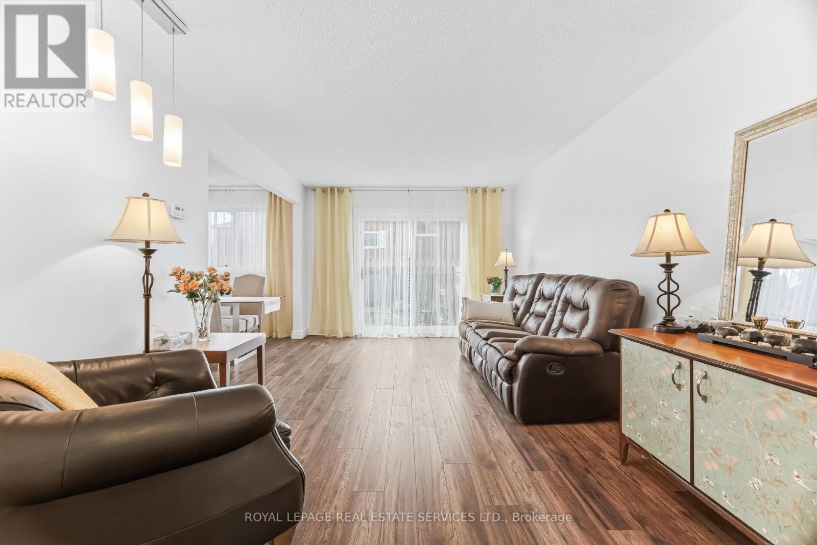 36 End-Unit - 300 Rexford Drive, Hamilton, Ontario  L8W 1P5 - Photo 8 - X12930596