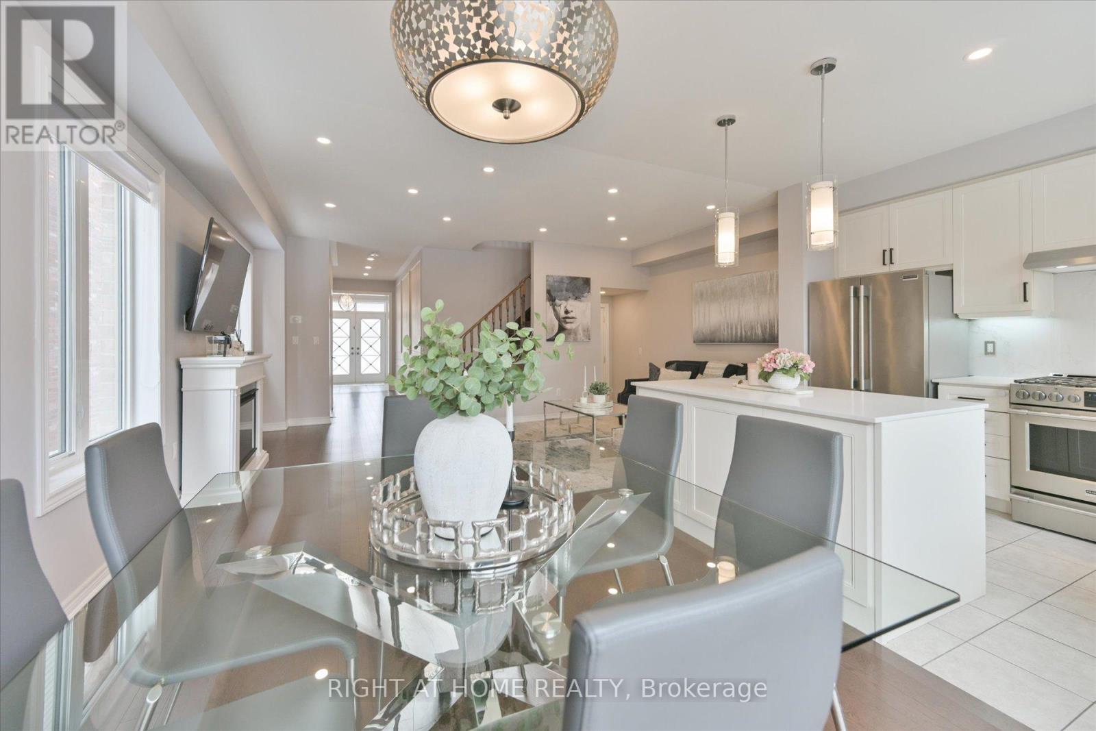 13 Morra Avenue, Caledon, Ontario  L7E 4K5 - Photo 12 - W12803484