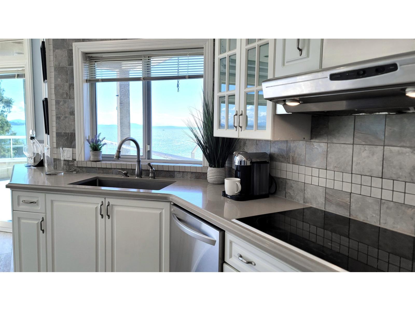 14937 Blackwood Lane, White Rock, British Columbia  V4B 2A8 - Photo 16 - R3104366