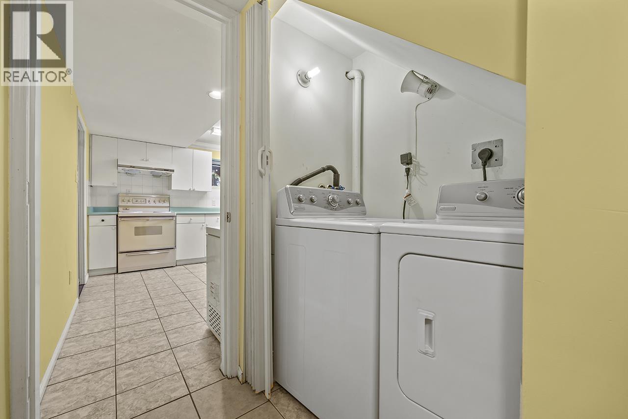 4619 Westlawn Drive, Burnaby, British Columbia  V5C 3R2 - Photo 28 - R3104304