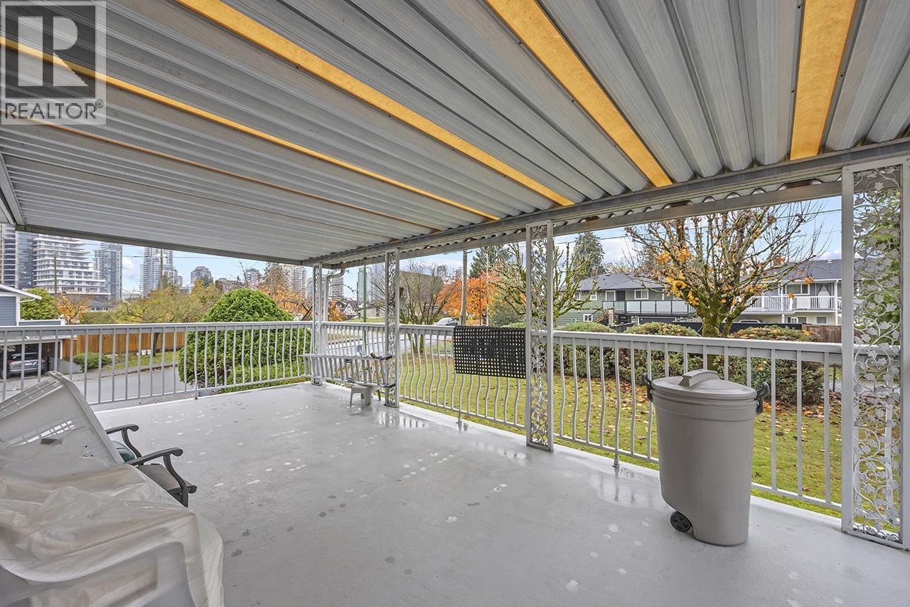 4619 Westlawn Drive, Burnaby, British Columbia  V5C 3R2 - Photo 36 - R3104304