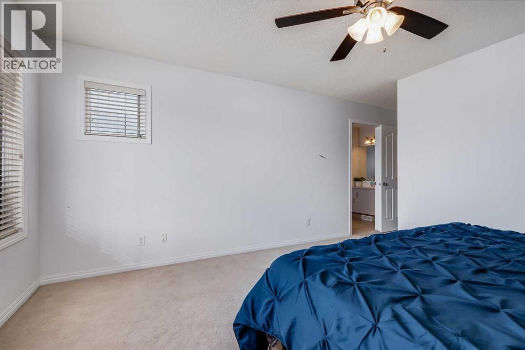 2 Everridge Villas Sw, Calgary, Alberta  T2Y 4Z1 - Photo 16 - A2294641