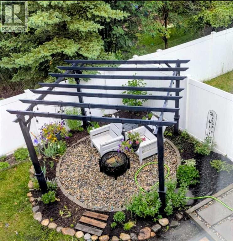 2 Everridge Villas Sw, Calgary, Alberta  T2Y 4Z1 - Photo 30 - A2294641