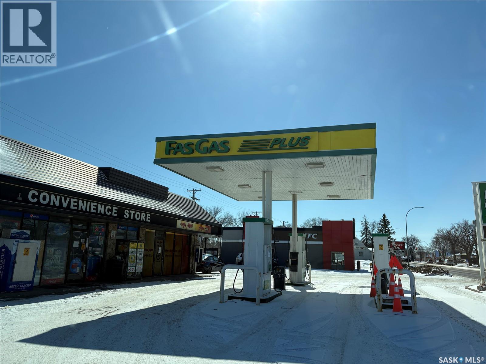 1604 Idylwyld Drive N, Saskatoon, Saskatchewan  S7L 1B1 - Photo 3 - SK031473