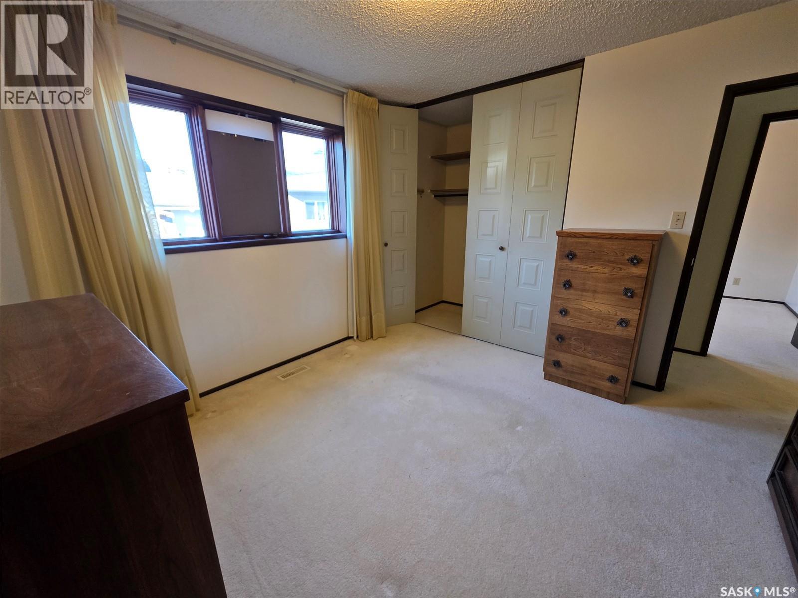 624 7th Avenue Ne, Swift Current, Saskatchewan  S9H 2N9 - Photo 14 - SK031454