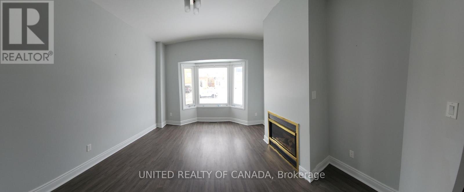 110 Dunoon Drive, Vaughan, Ontario  L6A 1Z2 - Photo 5 - N12869170