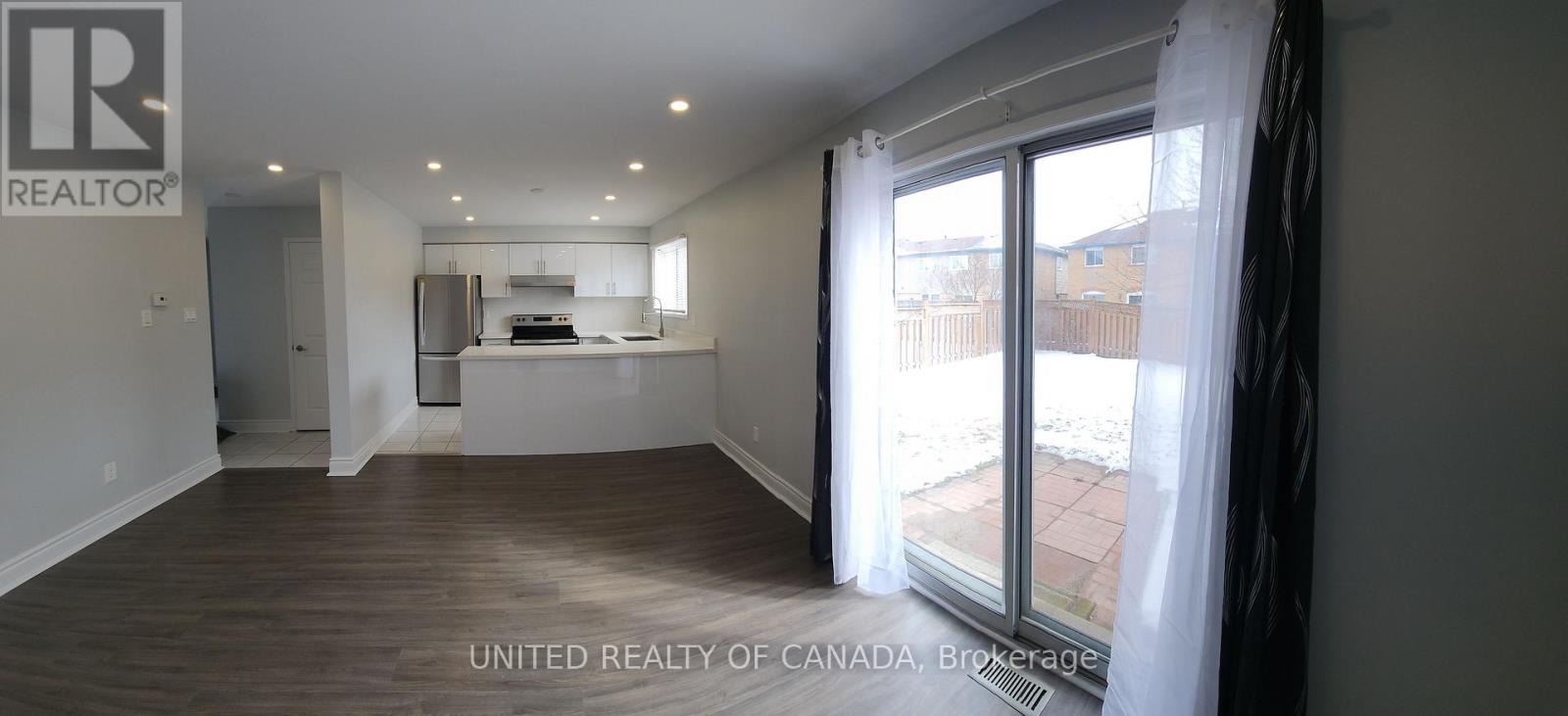 110 Dunoon Drive, Vaughan, Ontario  L6A 1Z2 - Photo 10 - N12869170