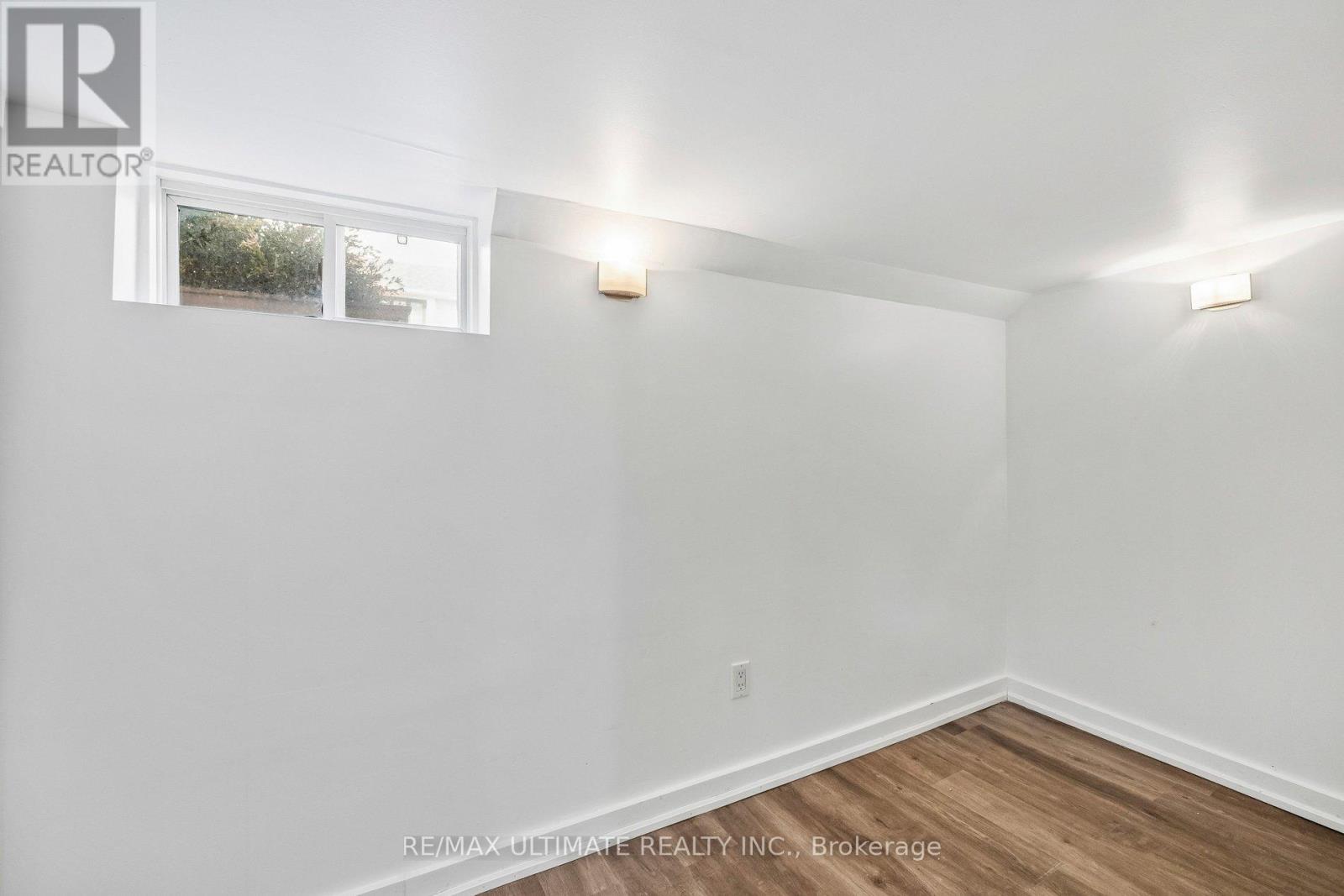 155 Morrison Avenue, Toronto, Ontario  M6E 1M6 - Photo 33 - W12928394