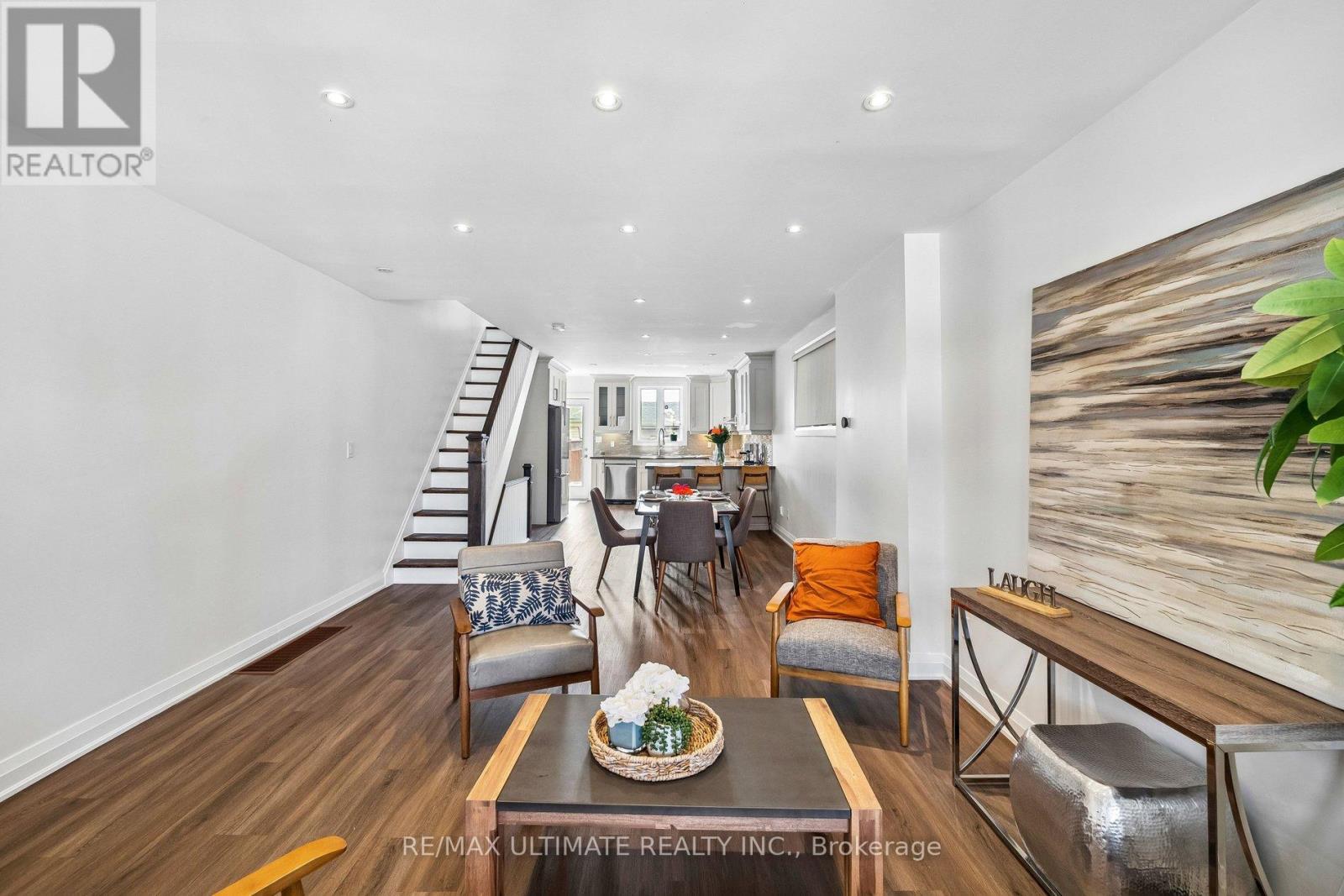 155 Morrison Avenue, Toronto, Ontario  M6E 1M6 - Photo 6 - W12928394