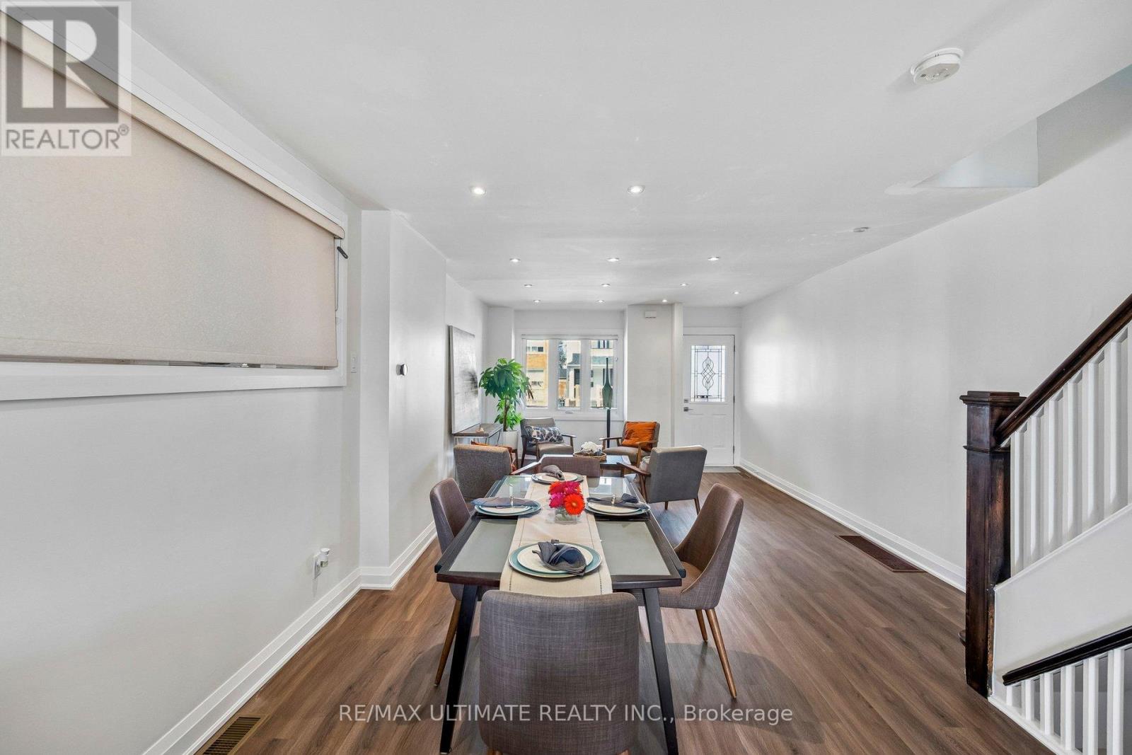 155 Morrison Avenue, Toronto, Ontario  M6E 1M6 - Photo 8 - W12928394