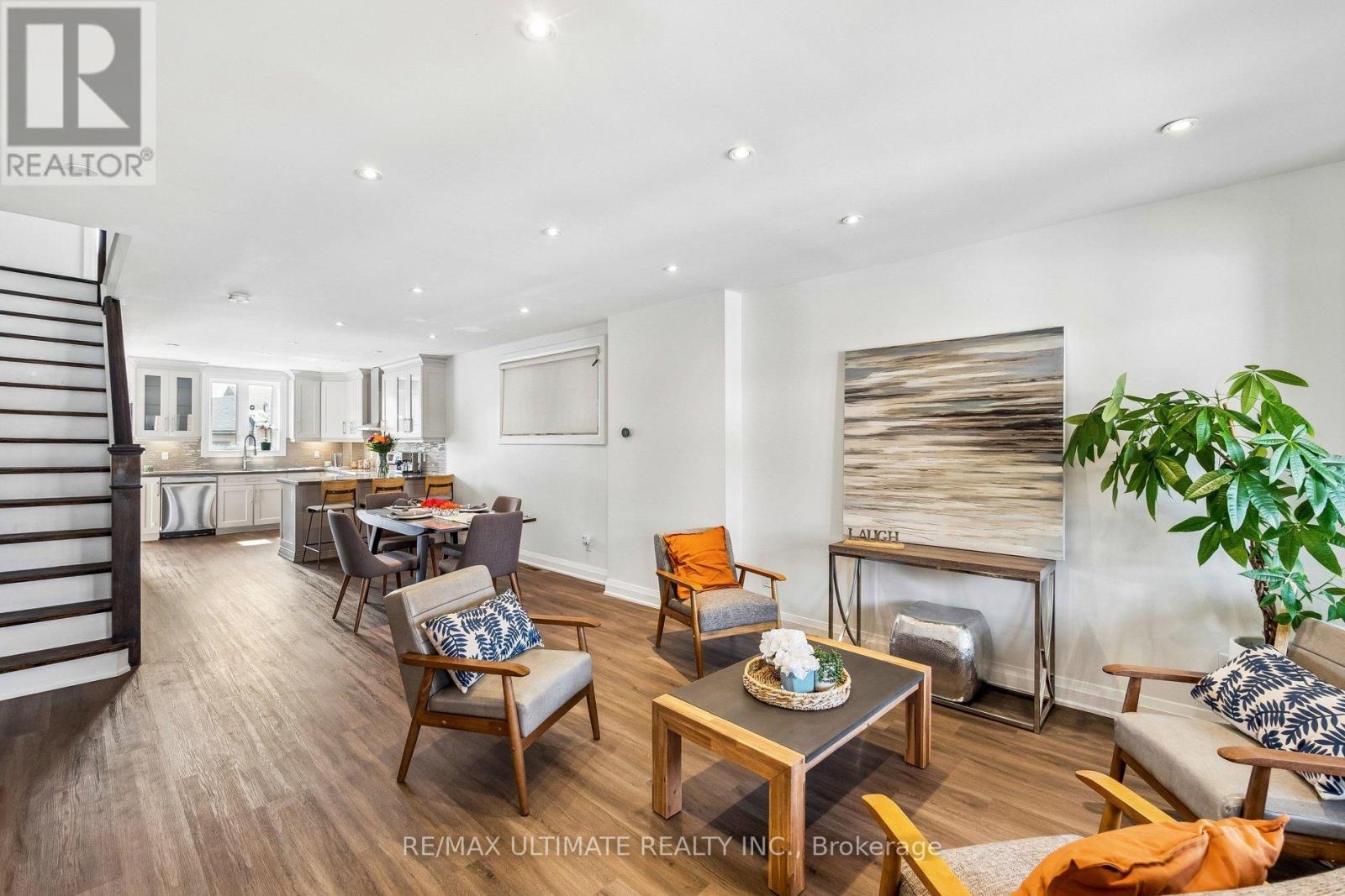 155 Morrison Avenue, Toronto, Ontario  M6E 1M6 - Photo 4 - W12928394