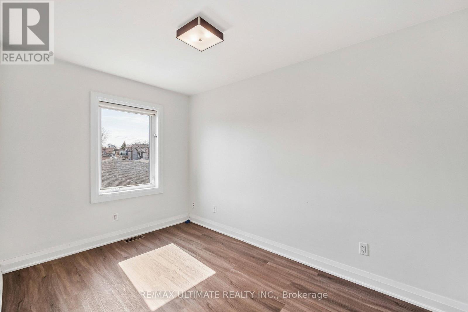 155 Morrison Avenue, Toronto, Ontario  M6E 1M6 - Photo 22 - W12928394