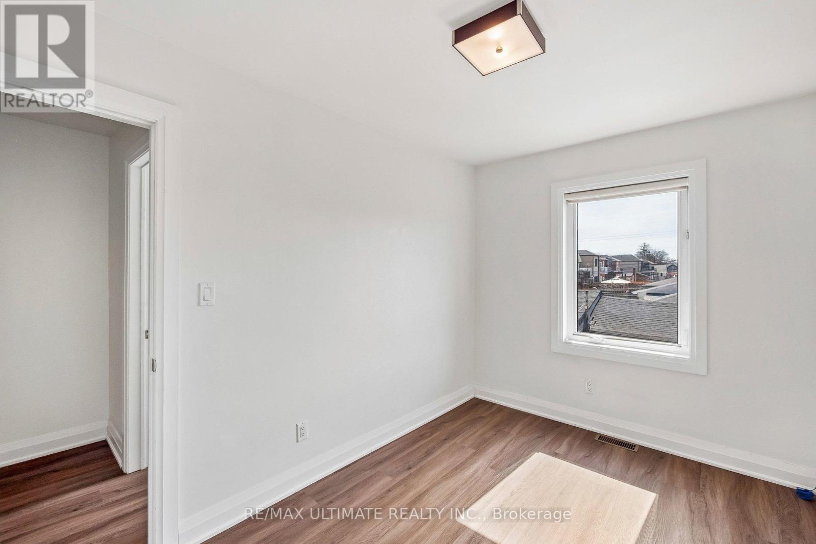 155 Morrison Avenue, Toronto, Ontario  M6E 1M6 - Photo 23 - W12928394