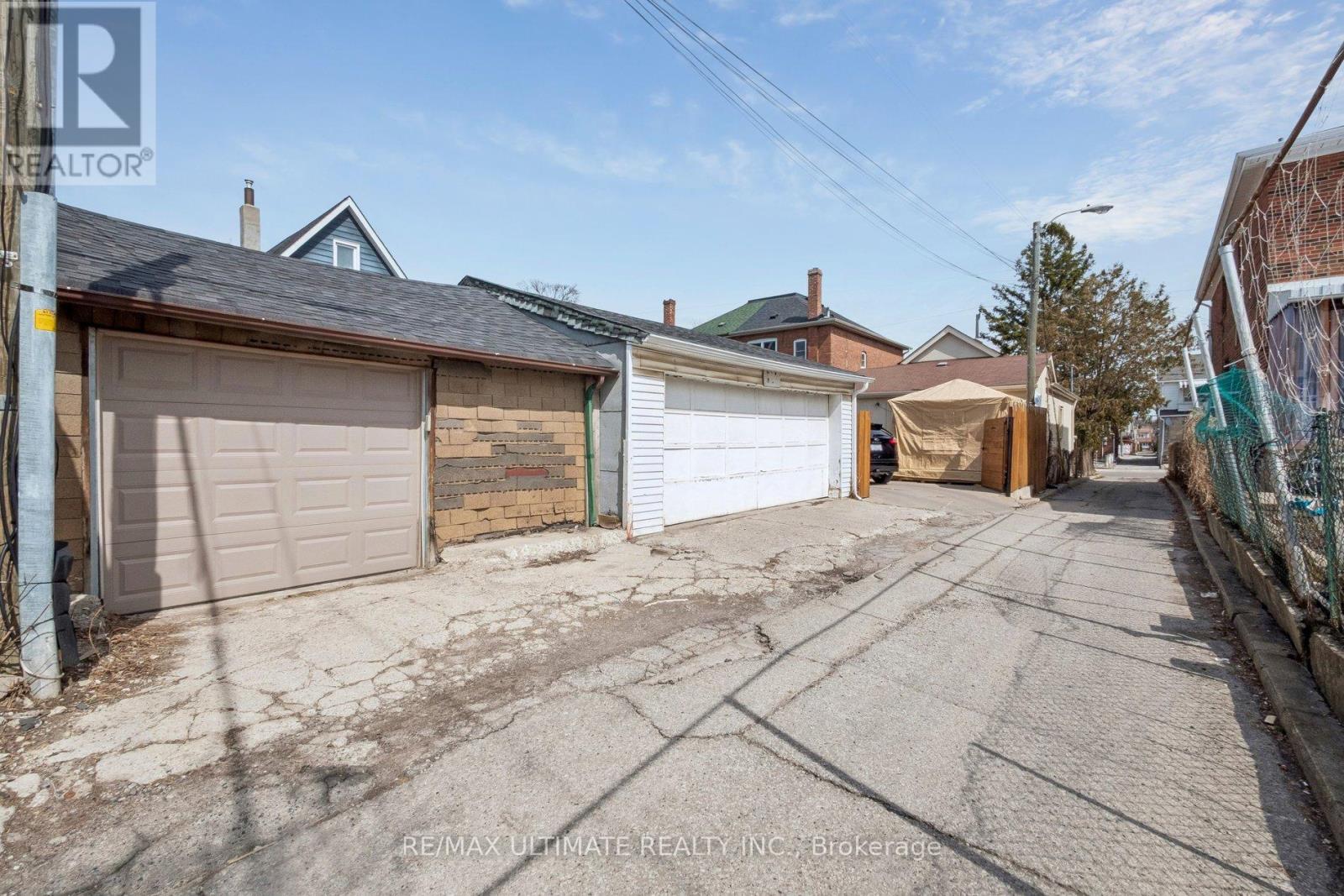 155 Morrison Avenue, Toronto, Ontario  M6E 1M6 - Photo 46 - W12928394
