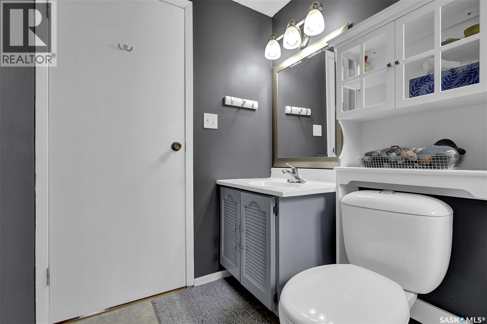 3202 9th Avenue N, Regina, Saskatchewan  S4R 8C9 - Photo 36 - SK031402