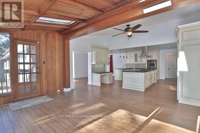 1336 Queen Victoria Avenue, Mississauga, Ontario  L5H 3H3 - Photo 23 - W12779448