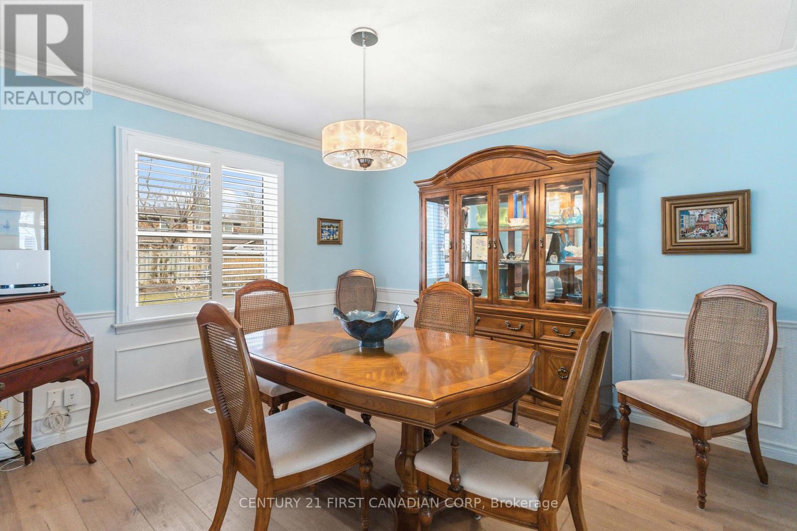 1080 Viscount Road, London South, Ontario  N6K 1H8 - Photo 13 - X12930690