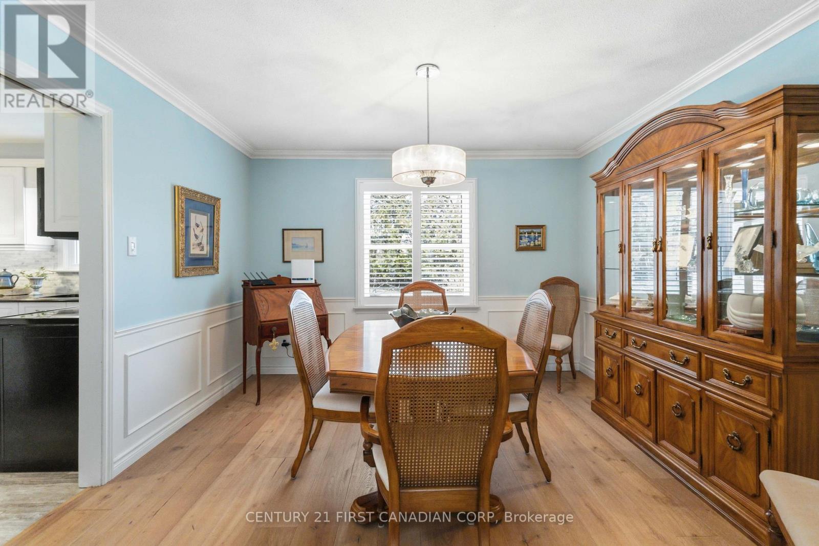 1080 Viscount Road, London South, Ontario  N6K 1H8 - Photo 14 - X12930690