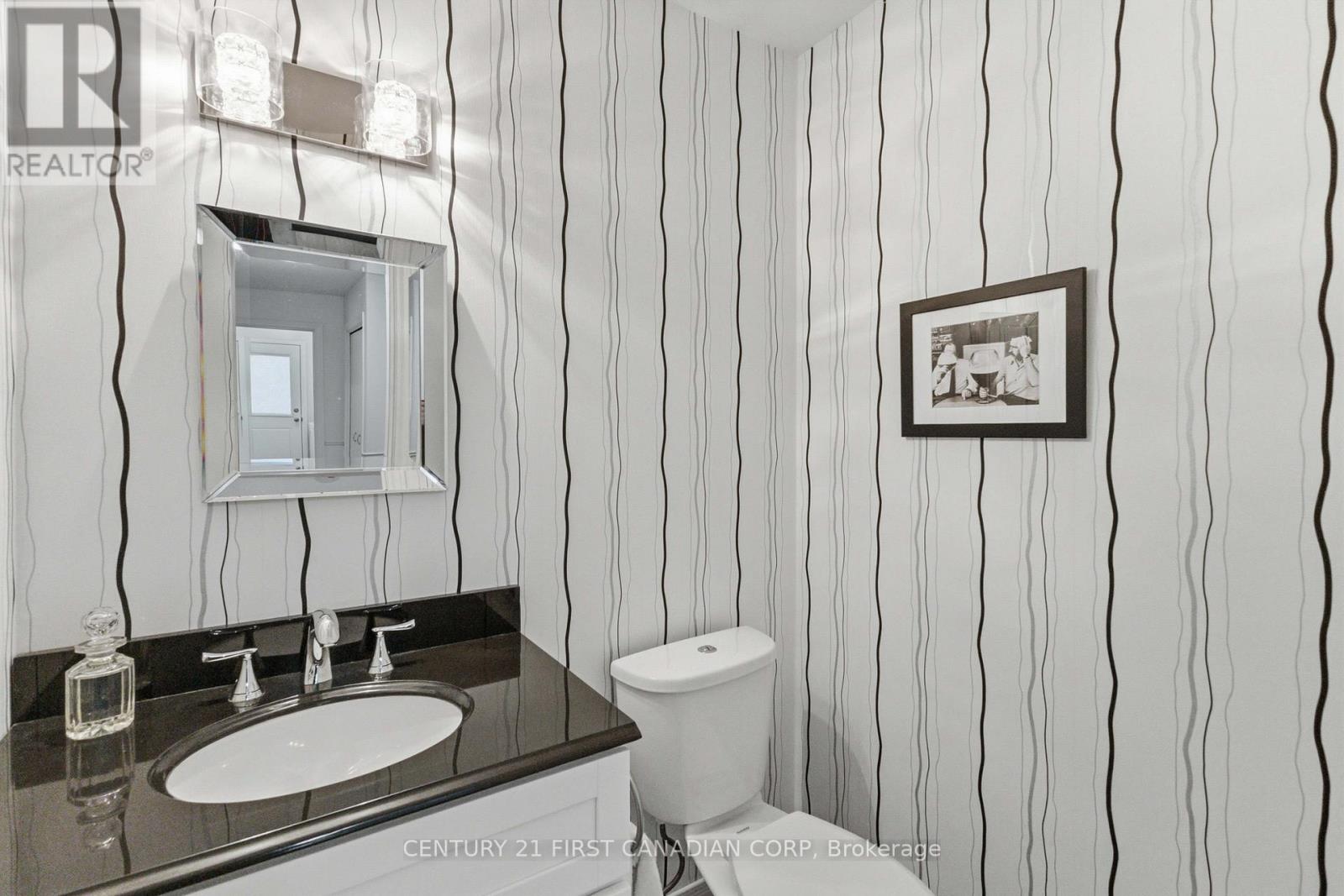 1080 Viscount Road, London South, Ontario  N6K 1H8 - Photo 37 - X12930690